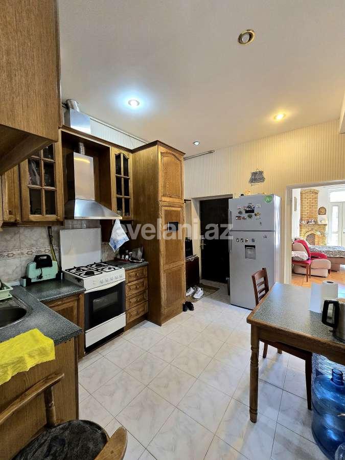 Sale, old building, 3 room, 63 m², Baku, Nasimi r.