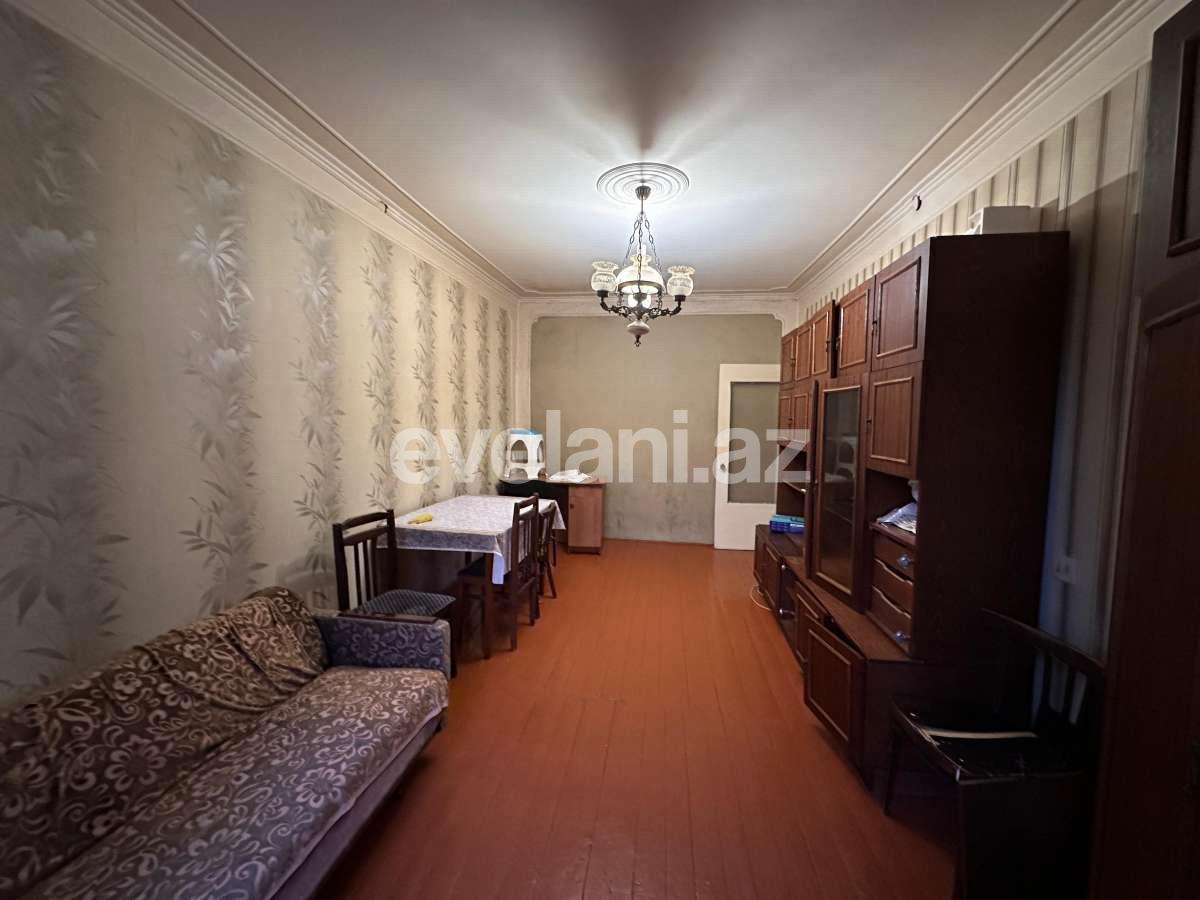 Satılır, köhnə tikili, 2 otaqlı, 60 m², Bakı, Xətai r, Əhmədli q.