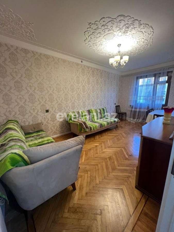 Satılır, köhnə tikili, 2 otaqlı, 60 m², Bakı, Xətai r, Əhmədli q.