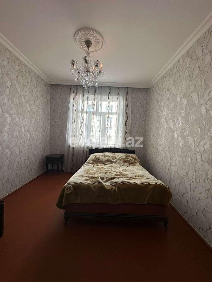 Satılır, köhnə tikili, 3 otaqlı, 75 m², Bakı, Xətai r, Əhmədli q.