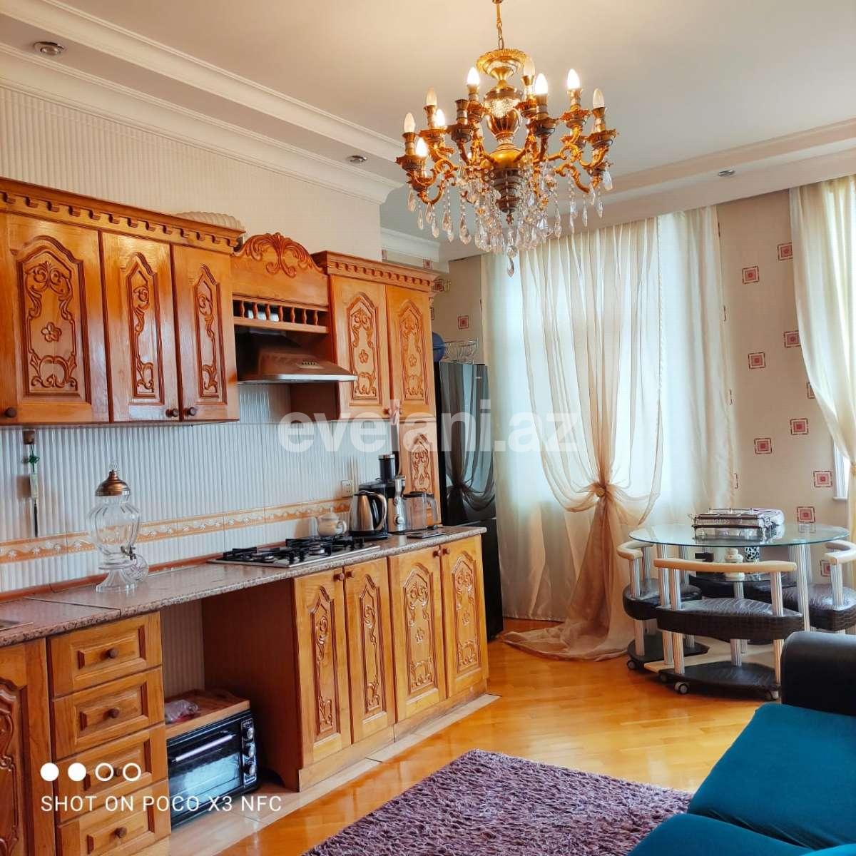 Satılır, yeni tikili, 3 otaqlı, 161 m², Bakı, Nəsimi r, Memar Əcəmi m.