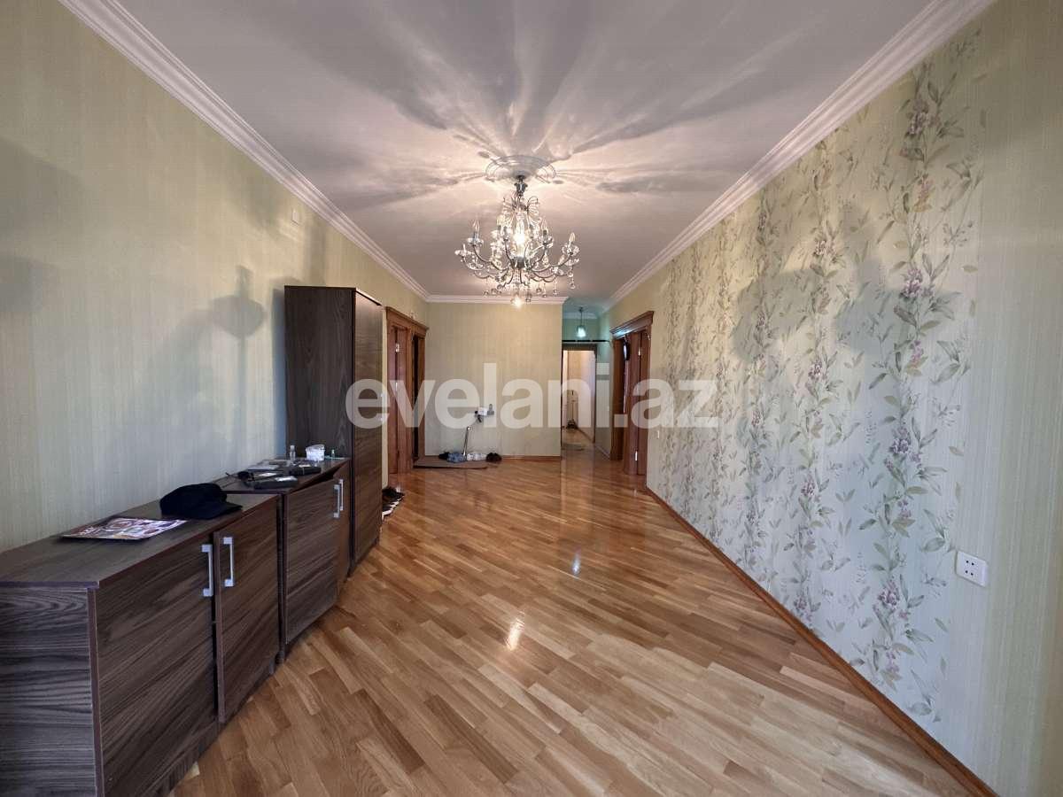 Satılır, köhnə tikili, 4 otaqlı, 110 m², Bakı, Xətai r, Əhmədli q.