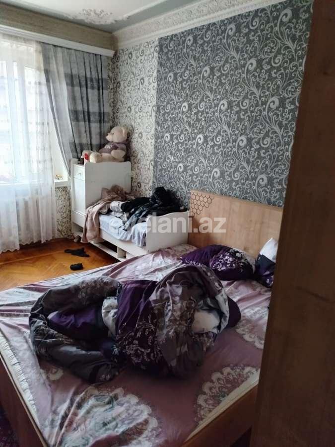 Satılır, köhnə tikili, 4 otaqlı, 100 m², Bakı, Xətai r, Əhmədli q.