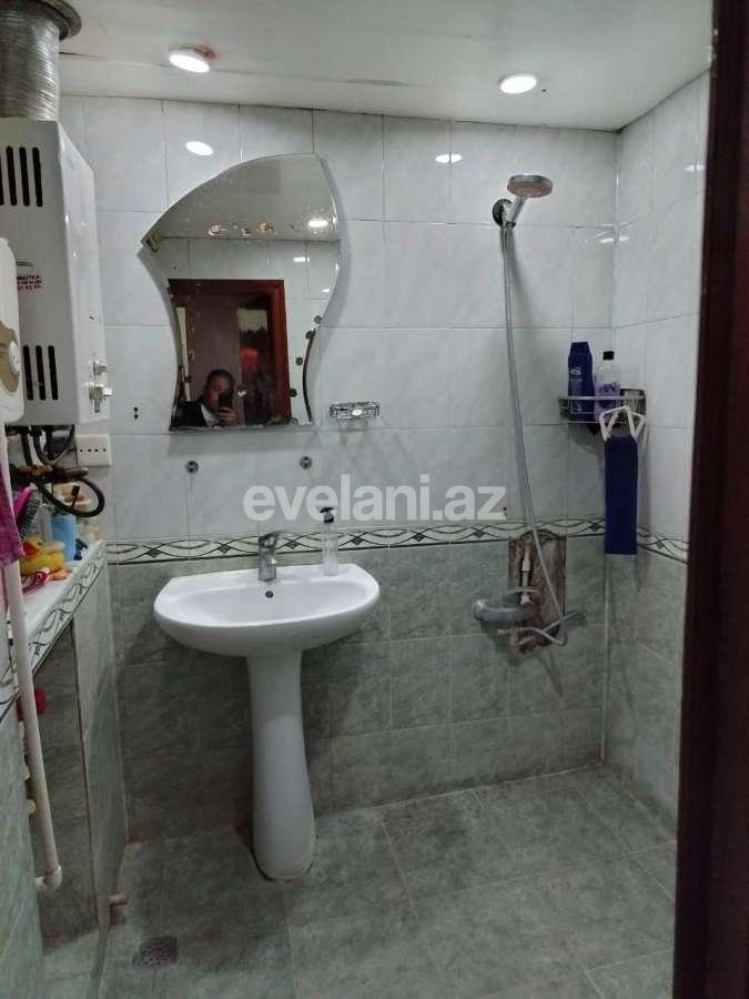 Satılır, köhnə tikili, 4 otaqlı, 100 m², Bakı, Xətai r, Əhmədli q.