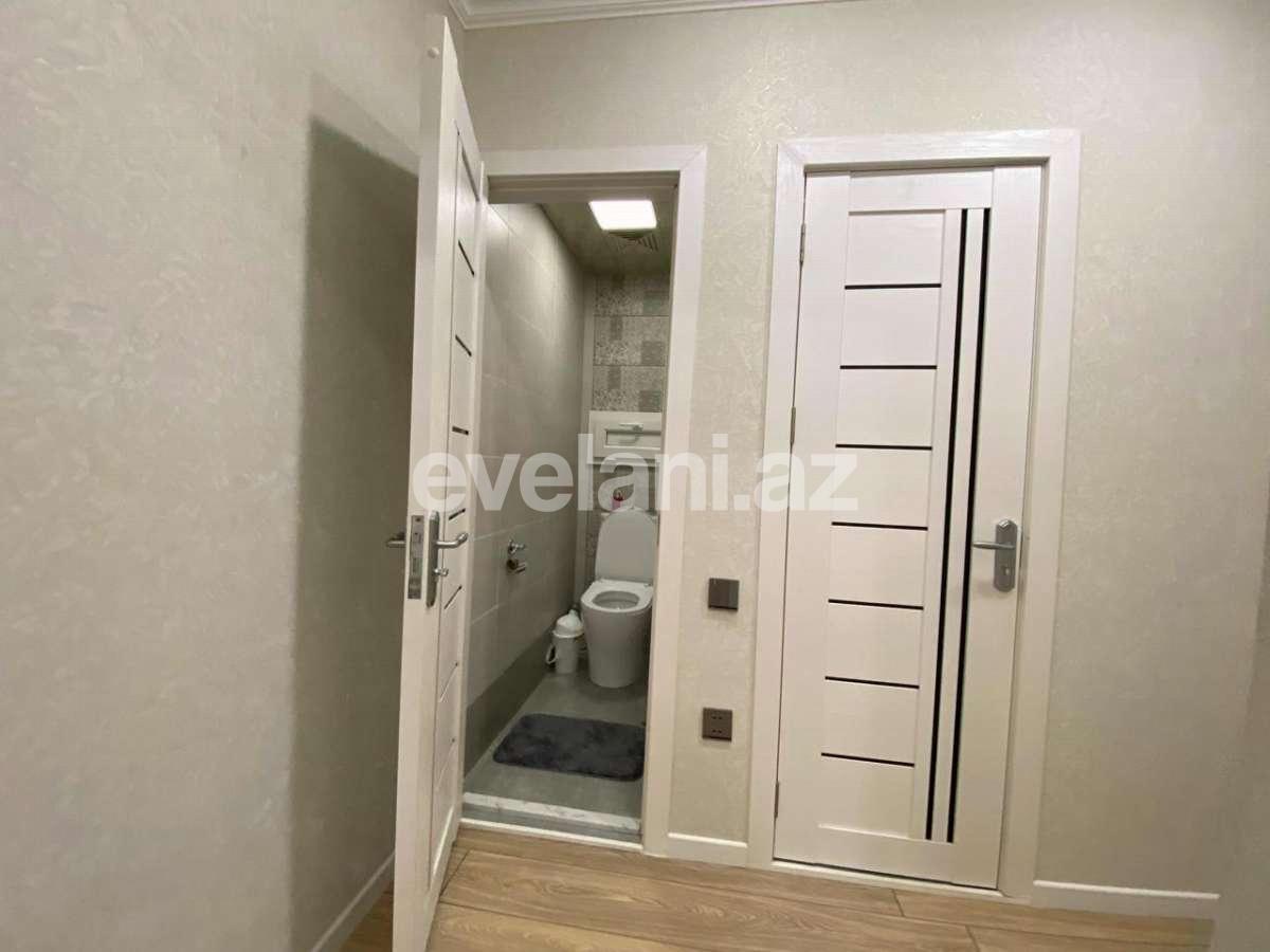 Satılır, köhnə tikili, 3 otaqlı, 80 m², Bakı, Suraxanı r, Massiv D q.