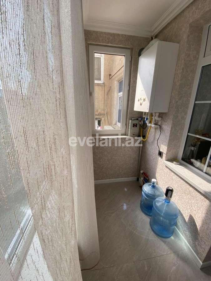 Satılır, köhnə tikili, 3 otaqlı, 80 m², Bakı, Suraxanı r, Massiv D q.