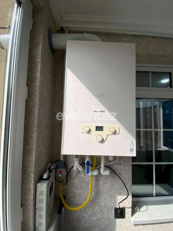 Satılır, köhnə tikili, 3 otaqlı, 80 m², Bakı, Suraxanı r, Massiv D q.