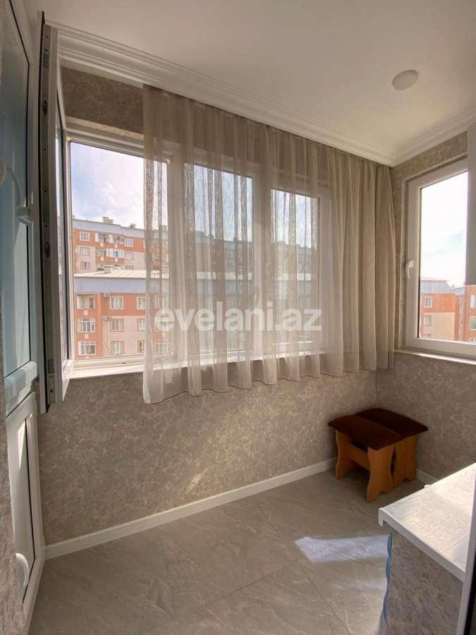 Satılır, köhnə tikili, 3 otaqlı, 80 m², Bakı, Suraxanı r, Massiv D q.