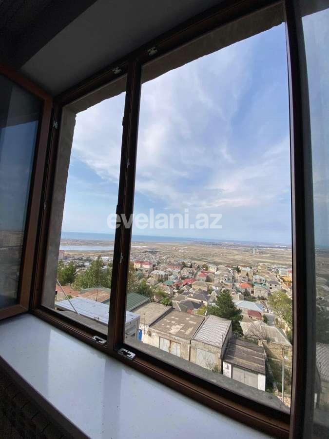 Satılır, köhnə tikili, 3 otaqlı, 80 m², Bakı, Suraxanı r, Massiv D q.