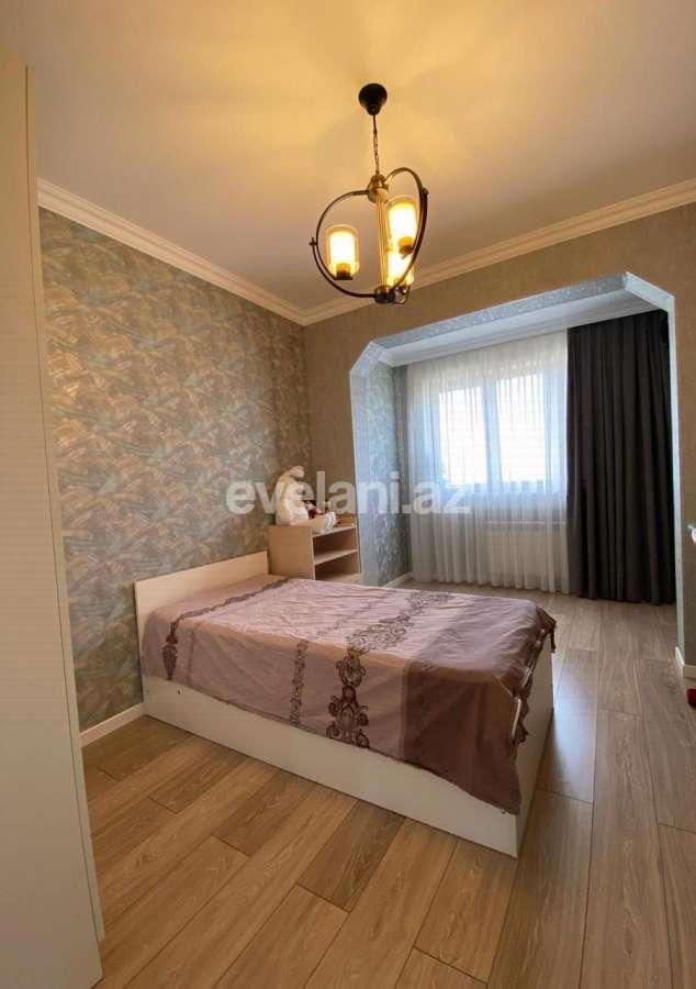 Satılır, köhnə tikili, 3 otaqlı, 80 m², Bakı, Suraxanı r, Massiv D q.