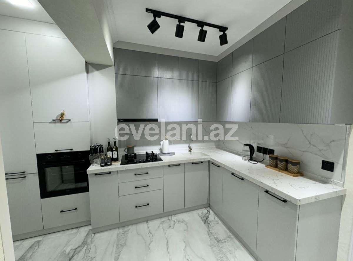 Satılır, köhnə tikili, 2 otaqlı, 60 m², Bakı, Xətai r, Həzi Aslanov q.