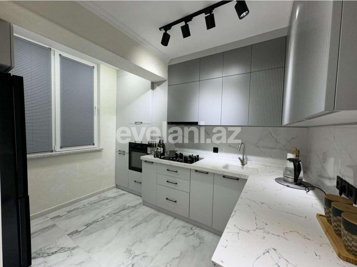 Satılır, köhnə tikili, 2 otaqlı, 60 m², Bakı, Xətai r, Həzi Aslanov q.