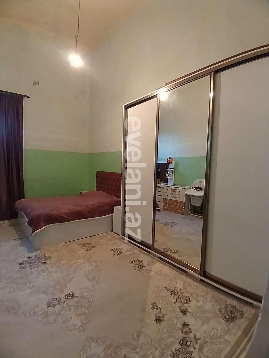 Satılır, köhnə tikili, 2 otaqlı, 38.6 m², Bakı, Səbail r, 20-ci sahə q.