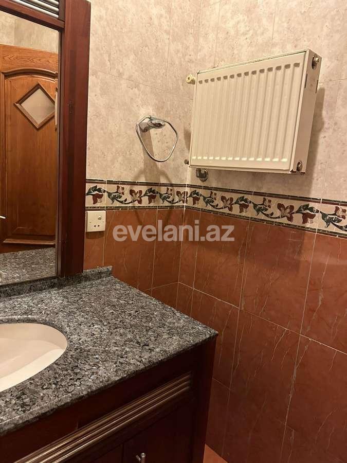 Rent, new building, 4 room, 200 m², Baku, Binagadi r, 8-th microdistrict d, Azadlig prospekti m.