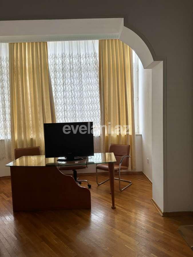 Rent, new building, 4 room, 200 m², Baku, Binagadi r, 8-th microdistrict d, Azadlig prospekti m.