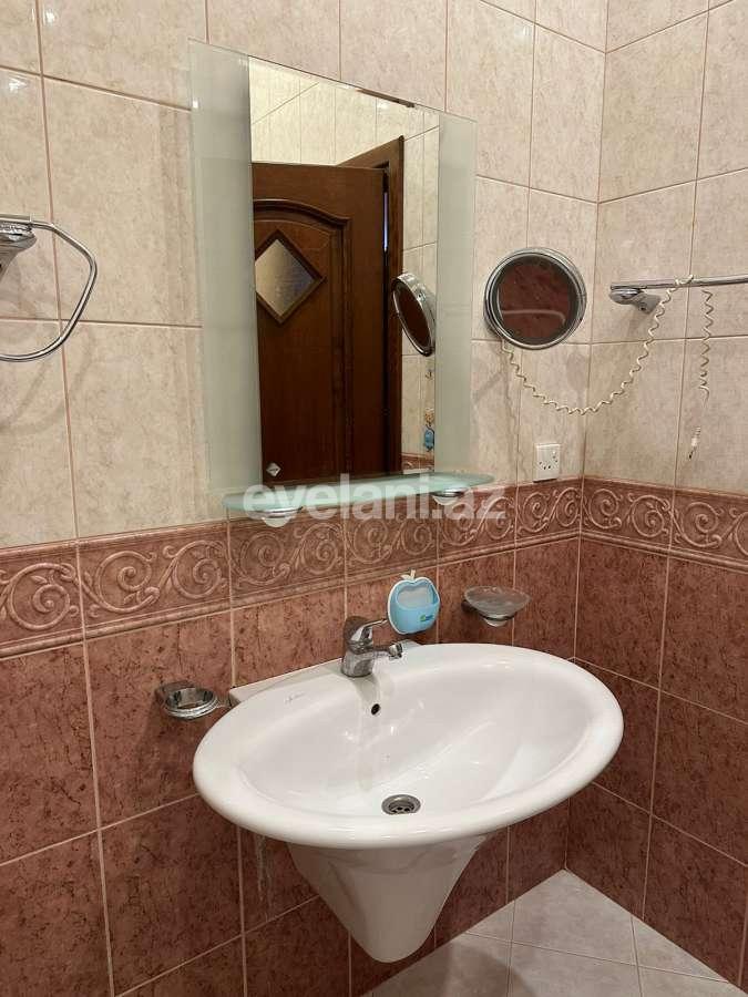 Rent, new building, 4 room, 200 m², Baku, Binagadi r, 8-th microdistrict d, Azadlig prospekti m.