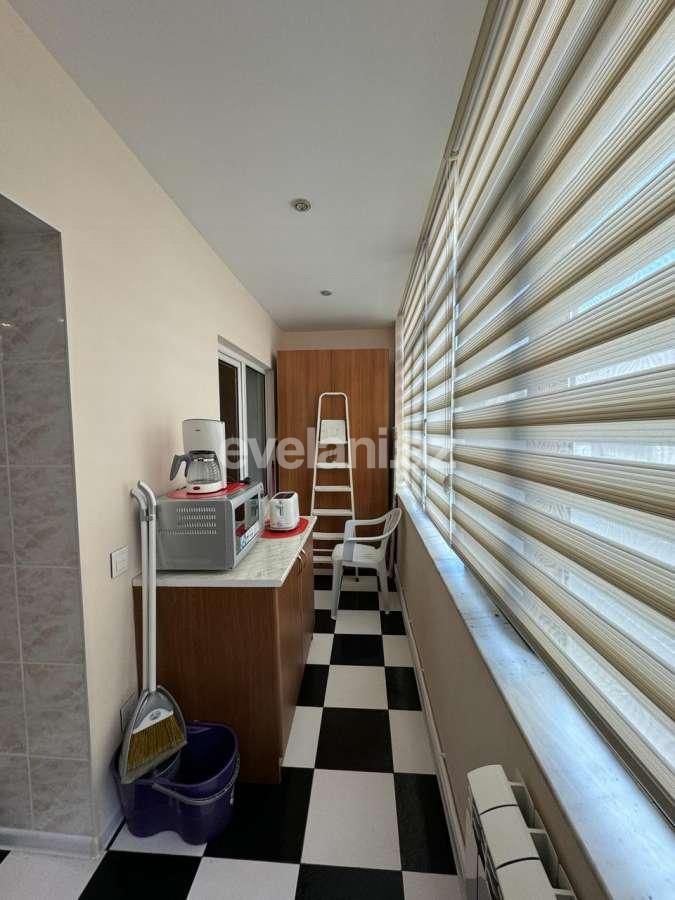 Kirayə verilir, köhnə tikili, 2 otaqlı, 61 m², Bakı, Nəsimi r, 28 may m.