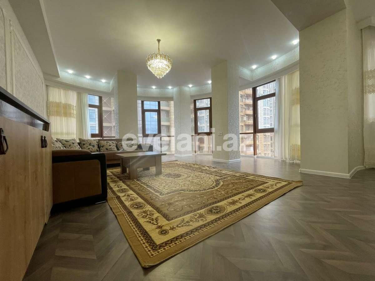Kirayə verilir, yeni tikili, 2 otaqlı, 148 m², Bakı, Xətai r.