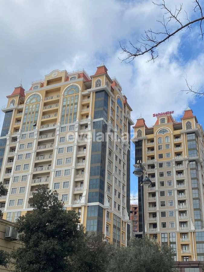 Kirayə verilir, yeni tikili, 2 otaqlı, 70 m², Bakı, Nəsimi r.