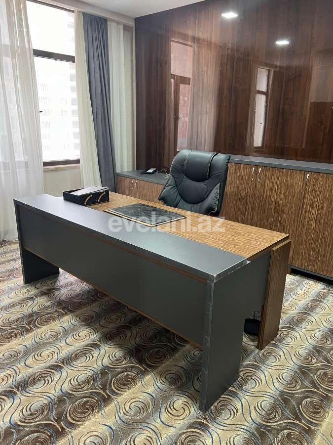 Rent, office, 5 room, 160 m², Baku, Nasimi r, 28 may m.