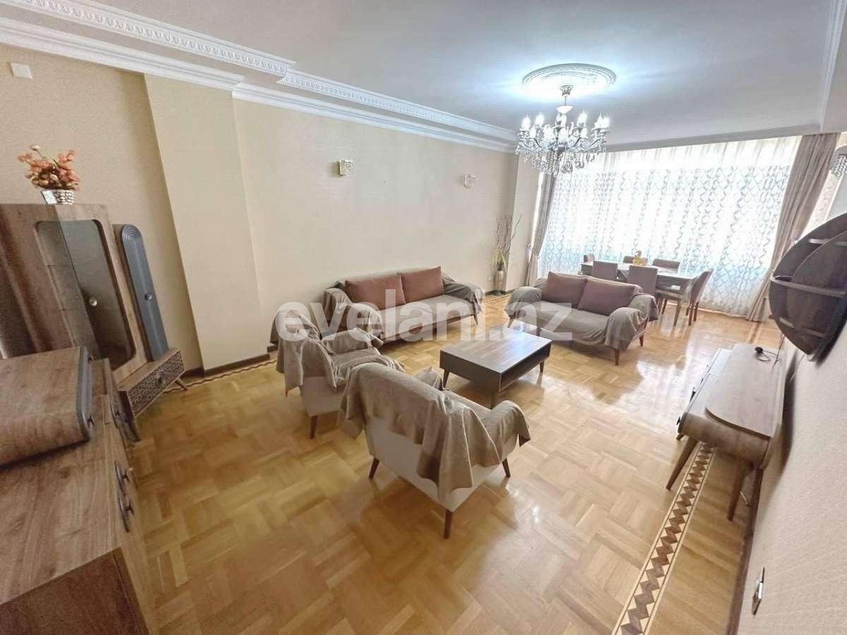 Kirayə verilir, yeni tikili, 4 otaqlı, 200 m²