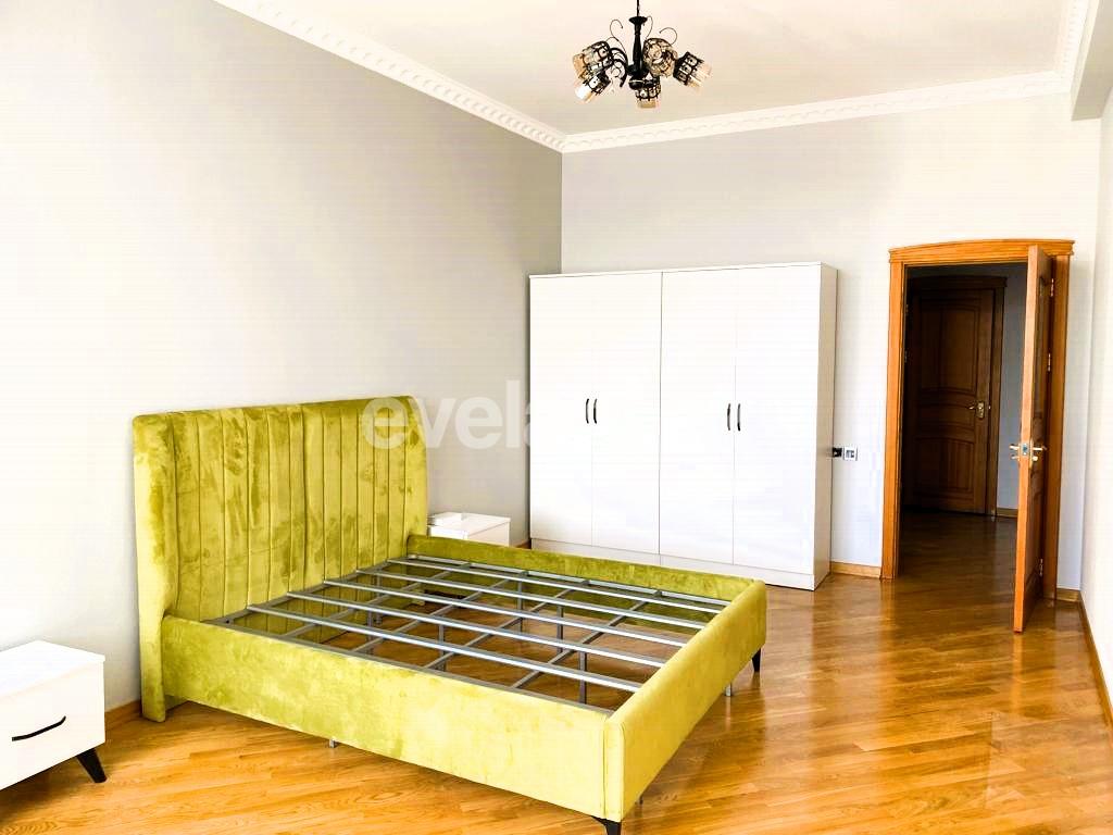 Kirayə verilir, yeni tikili, 4 otaqlı, 205 m², Bakı, Nəsimi r, Kubinka q, 28 may m.