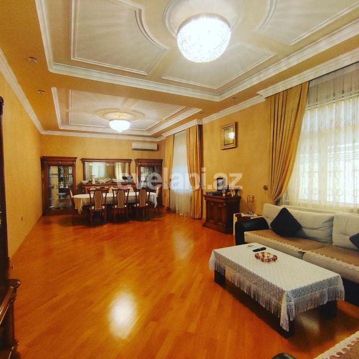 Satılır, villa, 8 otaqlı, 360 m², Bakı, Suraxanı r, Qaraçuxur q.