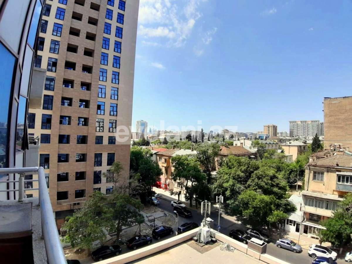 Satılır, yeni tikili, 3 otaqlı, 165 m², Bakı, Nəsimi r, 28 may m.