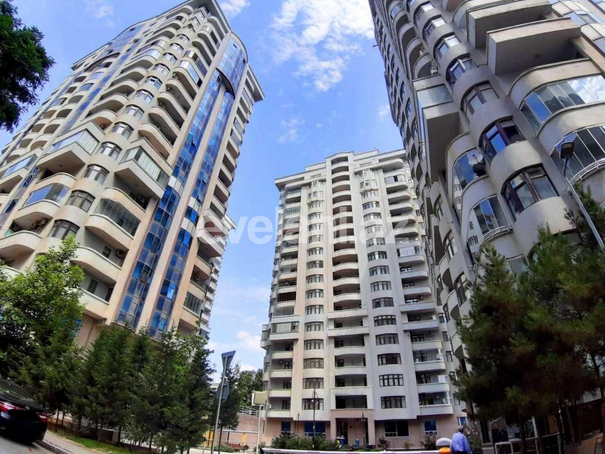 Satılır, yeni tikili, 3 otaqlı, 165 m², Bakı, Nəsimi r, 28 may m.