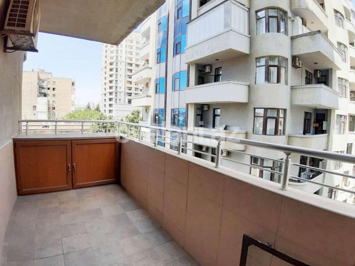 Satılır, yeni tikili, 3 otaqlı, 165 m², Bakı, Nəsimi r, 28 may m.