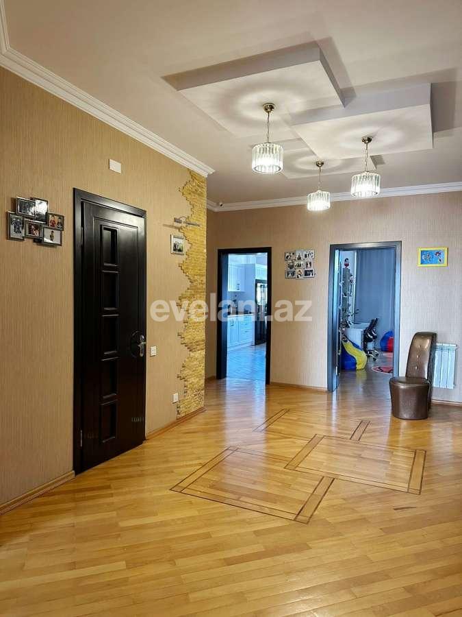 Satılır, yeni tikili, 3 otaqlı, 140 m², Bakı, Nizami r, Qara Qarayev m.
