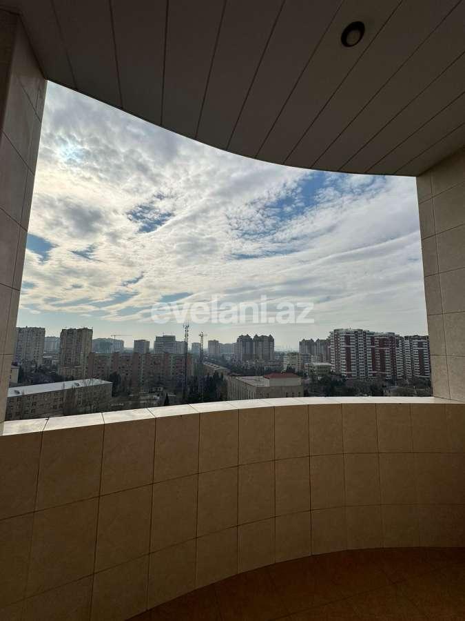Satılır, yeni tikili, 3 otaqlı, 140 m², Bakı, Nizami r, Qara Qarayev m.