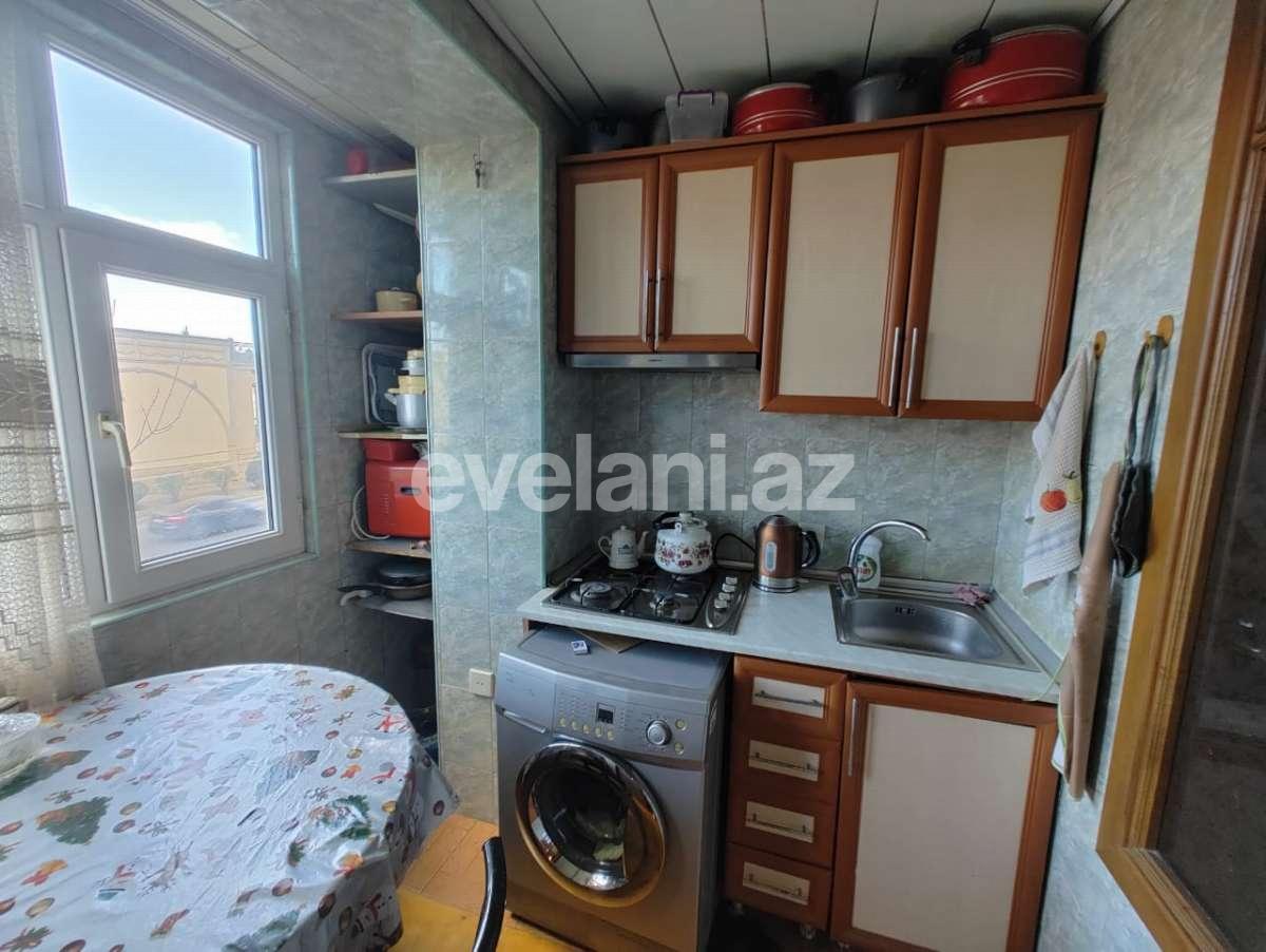 Satılır, köhnə tikili, 3 otaqlı, 54 m², Bakı, Xətai r, Xalqlar Dostluğu m.