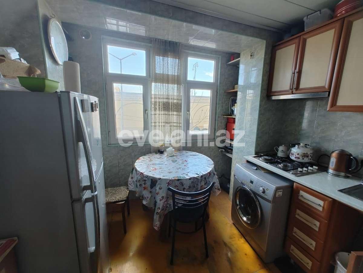 Satılır, köhnə tikili, 3 otaqlı, 54 m², Bakı, Xətai r, Xalqlar Dostluğu m.