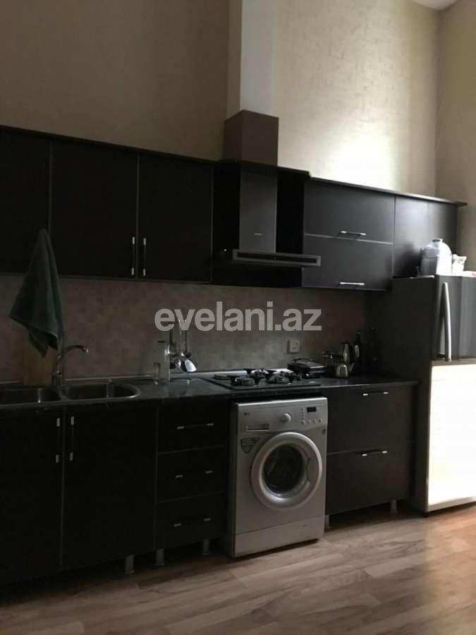 Kirayə verilir, köhnə tikili, 2 otaqlı, 100 m², Bakı, Səbail r, Sahil m.