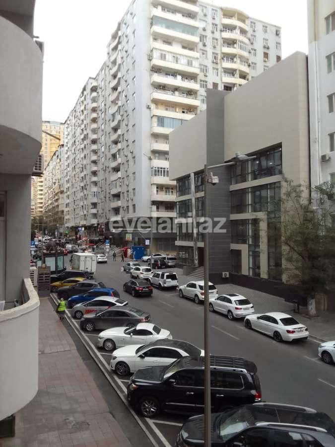 Kirayə verilir, yeni tikili, 3 otaqlı, 130 m², Bakı, Yasamal r, Nizami m.