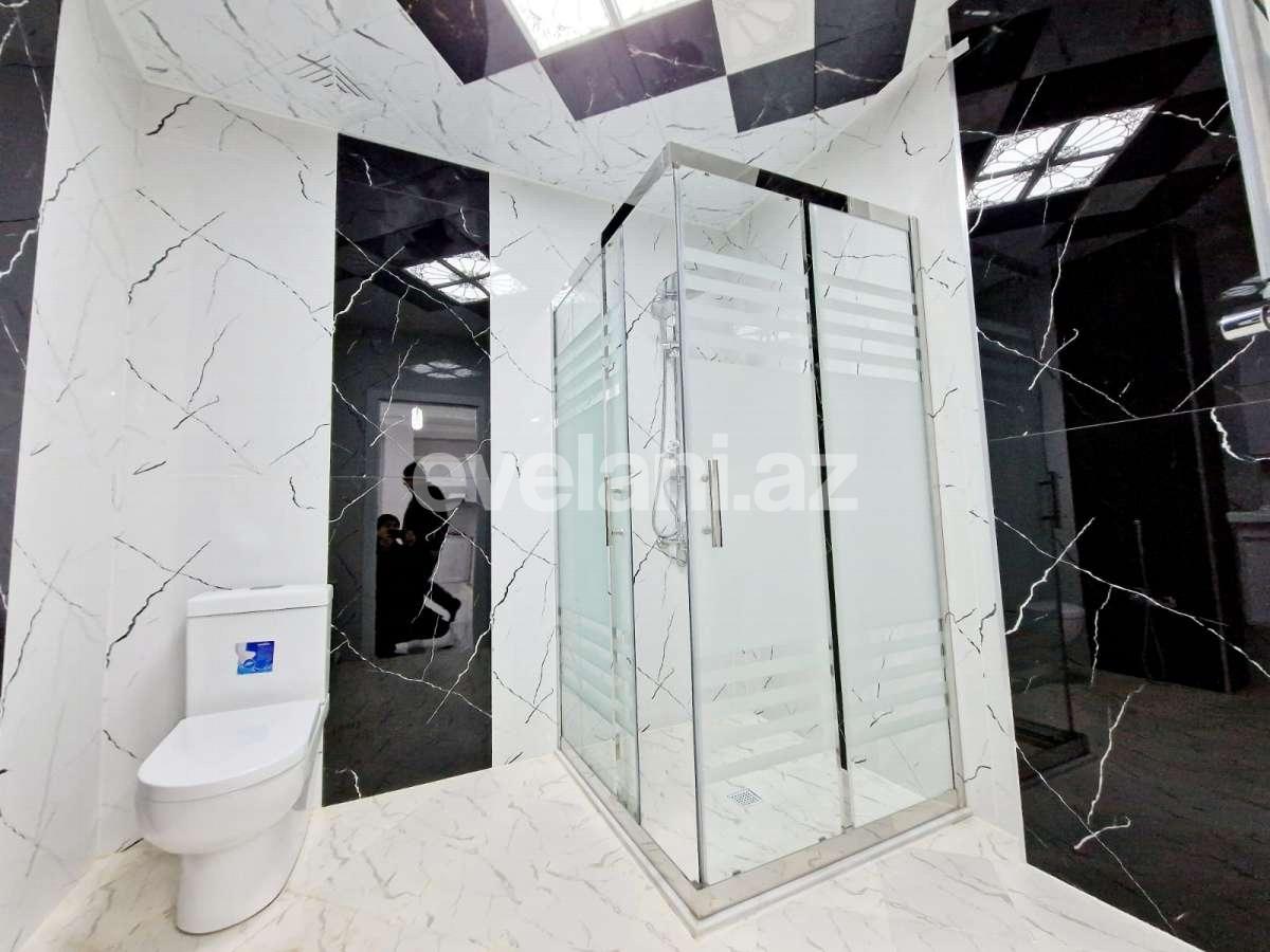 Satılır, yeni tikili, 2 otaqlı, 70 m², Bakı, Nizami r, Qara Qarayev m.