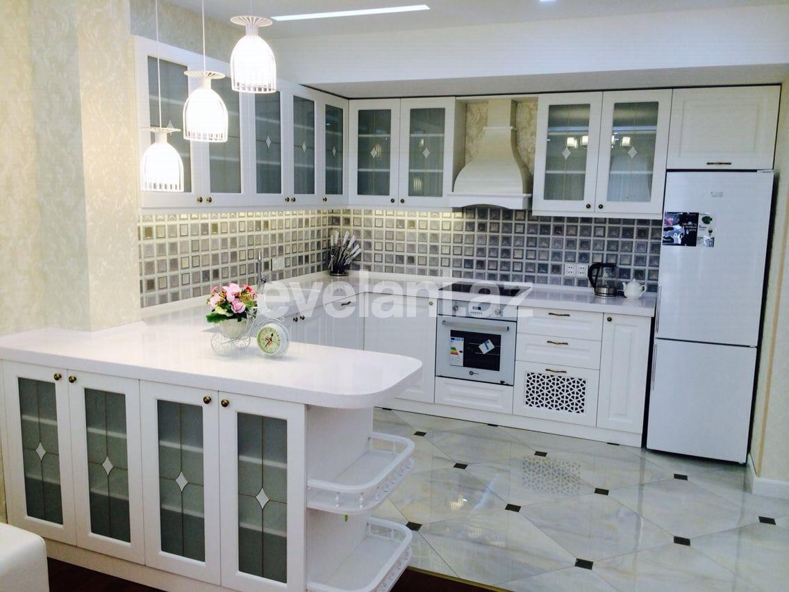 Kirayə verilir, yeni tikili, 3 otaqlı, 125 m², Bakı, Xətai r, Şah İsmayıl Xətai m.