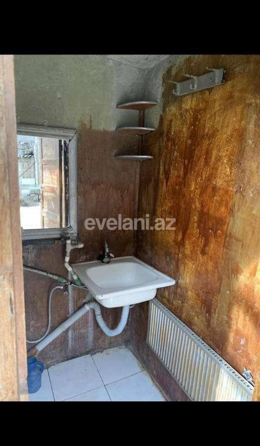 Kirayə verilir, həyət evi / bağ, 2 otaqlı, 50 m², Bakı, Binəqədi r, Binəqədi q.