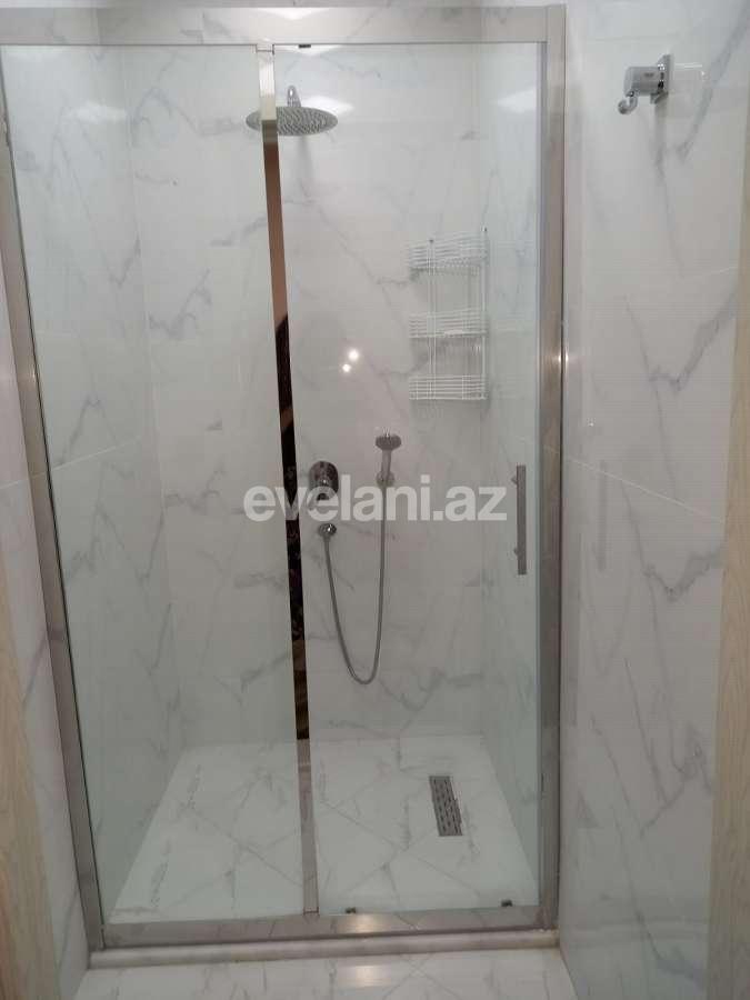 Сдаётся, новостройка, 3-комнаты, 100 m², Баку, Сабаильский r, Бадамдар p, Ичери Шехер m.