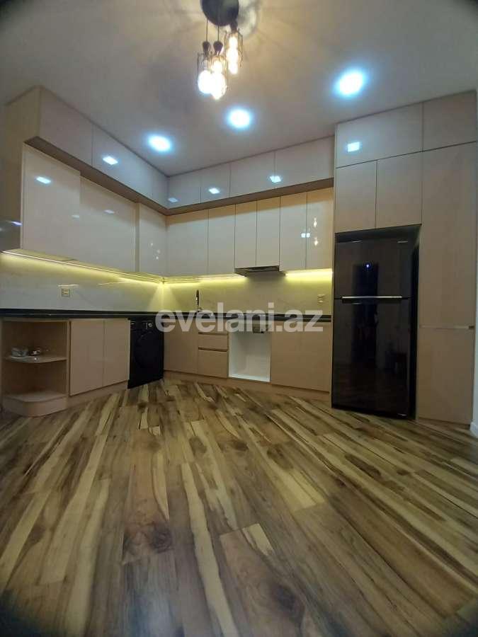 Сдаётся, новостройка, 3-комнаты, 100 m², Баку, Сабаильский r, Бадамдар p, Ичери Шехер m.