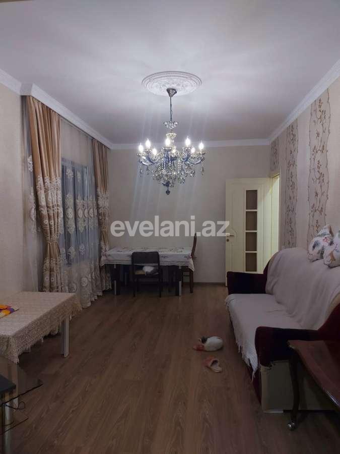 Satılır, köhnə tikili, 4 otaqlı, 90 m², Bakı, Xəzər r, Buzovna q.