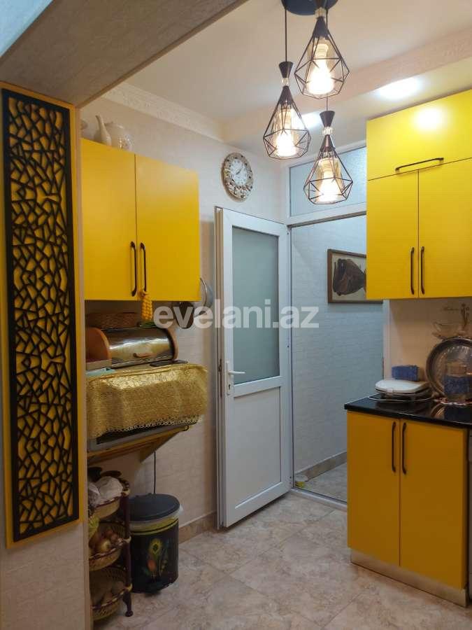 Satılır, köhnə tikili, 4 otaqlı, 90 m², Bakı, Xəzər r, Buzovna q.