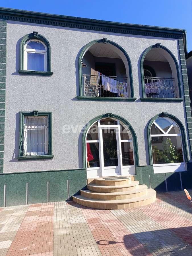 Satılır, həyət evi / bağ, 4 otaqlı, 350 m², Bakı, Binəqədi r, M. Rəsulzadə q.