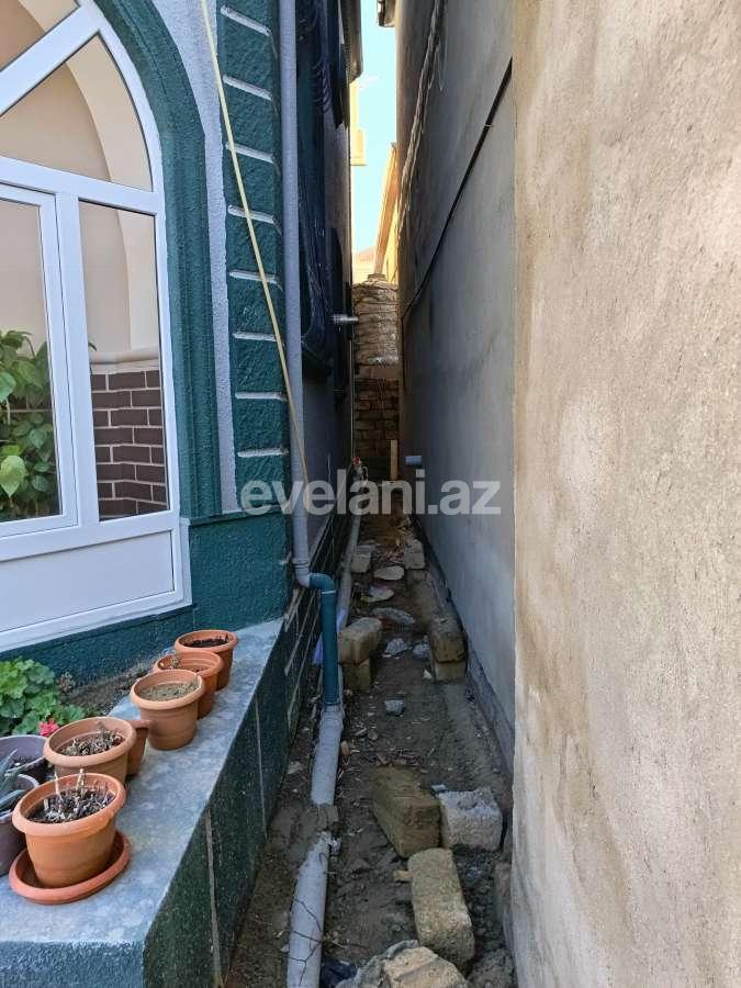 Satılır, həyət evi / bağ, 4 otaqlı, 350 m², Bakı, Binəqədi r, M. Rəsulzadə q.