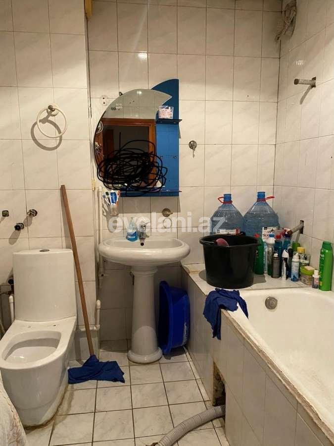 Satılır, köhnə tikili, 4 otaqlı, 120 m², Bakı, Xəzər r, Buzovna q.