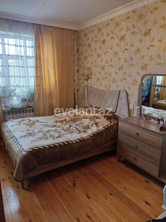 Satılır, köhnə tikili, 3 otaqlı, 70 m², Bakı, Suraxanı r, Qaraçuxur q.