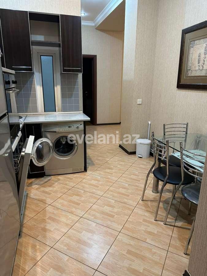 Сдаётся, вторичка, 2-комнаты, 65 m², Баку, Сабаильский r, Сахил m.