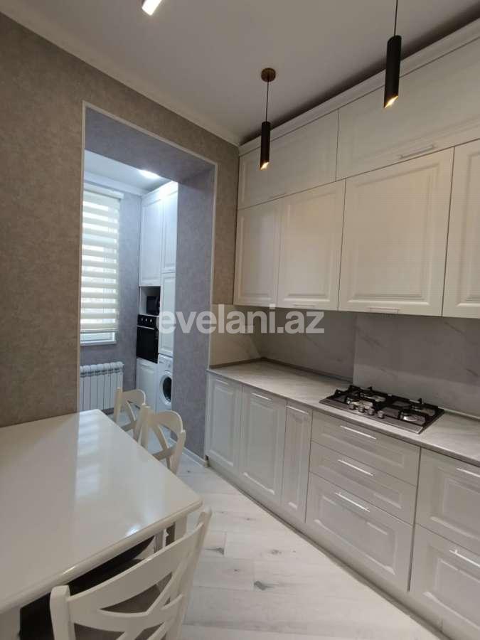 Rent, old building, 3 room, 85 m², Baku, Yasamal r.