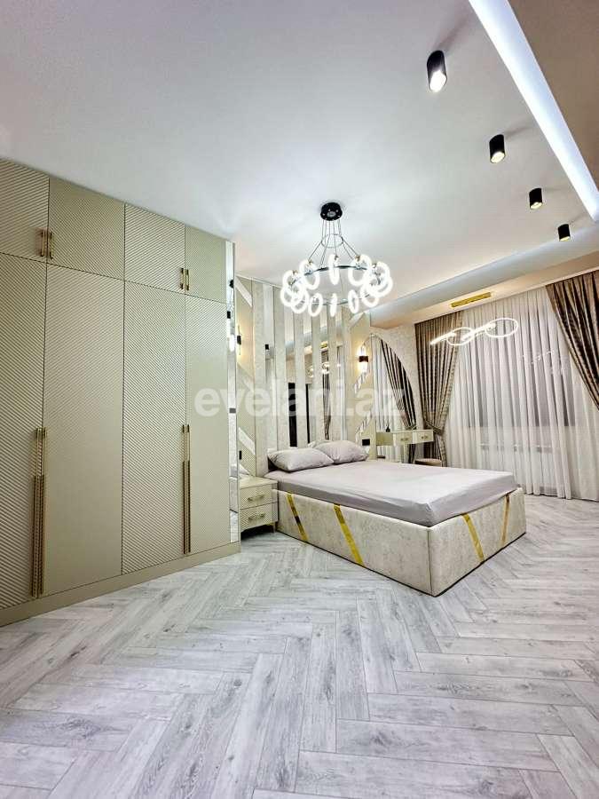 Sale, new building, 4 room, 138 m², Baku, Nizami r.